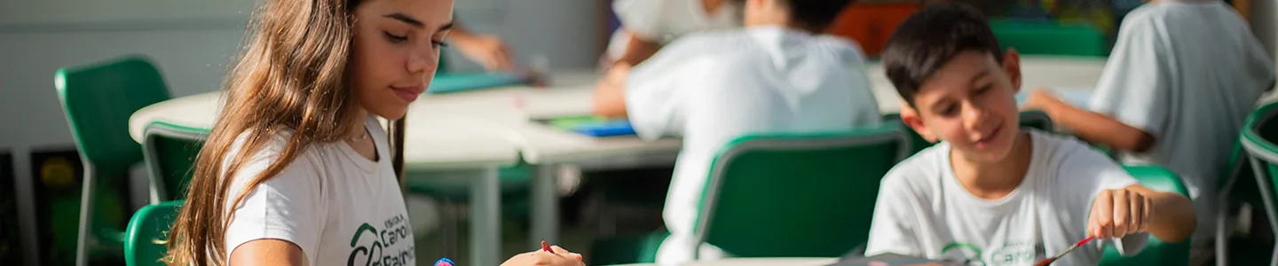 Alunos da Escola Bilíngue Carolina Patrício